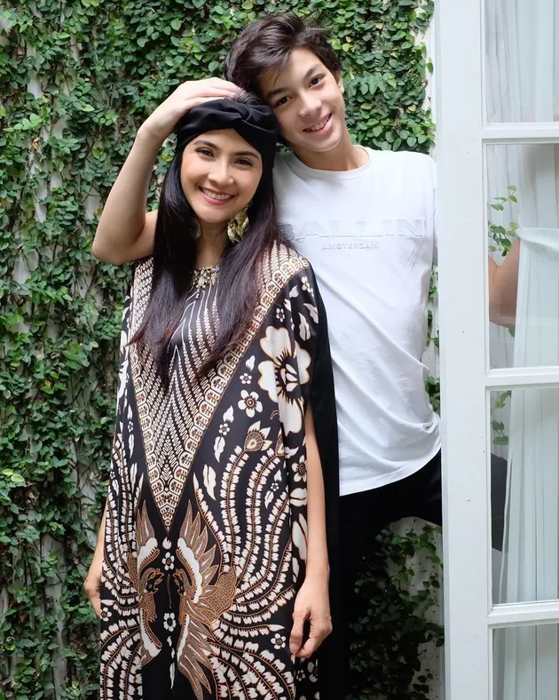 Maudy Koesnaedi dan Eddy Meijer