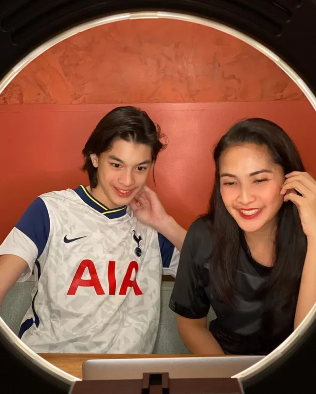 Maudy Koesnaedi dan Eddy Meijer