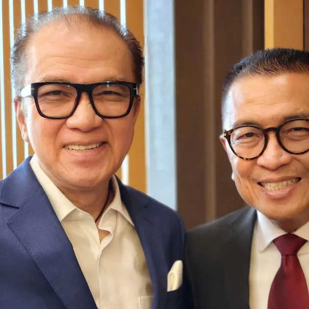  Kebersamaan Tantowi dan Helmy Yahya