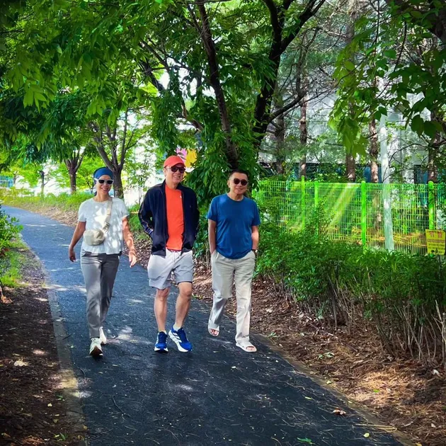 Kebersamaan Tantowi dan Helmy Yahya