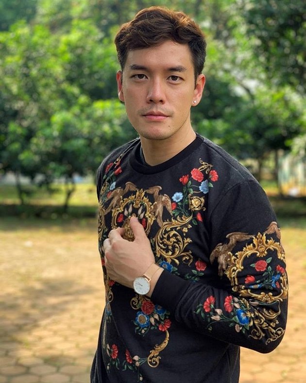 10 Cool Photos of Anthony Xie, Audi Marissa's Handsome Husband with a Korean Oppa Vibe