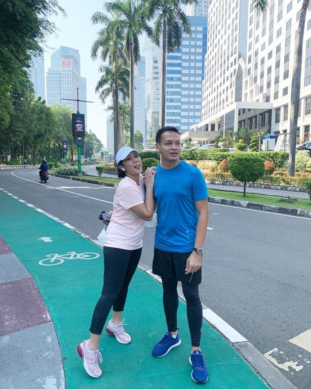 10 Photos of Ben Joshua and His Wife's Intimacy that Rarely Gets Attention, Stuck Like a Stamp - Still Feels Like Dating After Almost 12 Years of Marriage