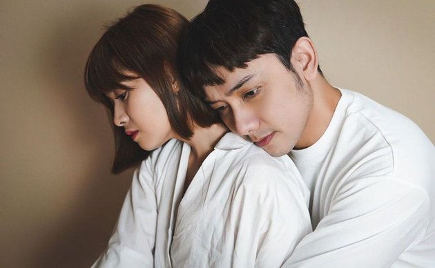 10 Portraits of Chika Jessica and John Martin's Affection, Often Making Videos Together and Parodying Korean Dramas