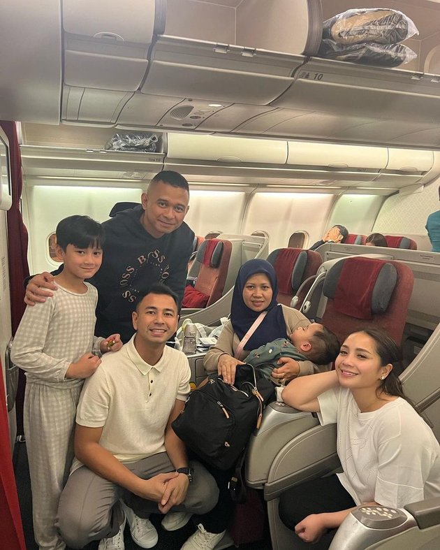 10 Portraits of Affection between Raffi Ahmad & Nagita Slavina in Japan, Kissing on a Luxury Ship - Netizens: Waiting for their Little Brother Cipung!