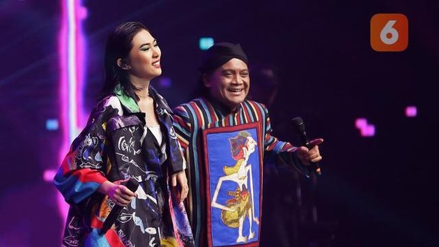 10 Memorable Photos of Didi Kempot's Duets with Various Female Singers, Including Isyana Sarasvati, Sisca JKT48, and His Wife Yan Vellia