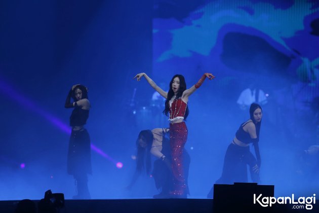 Greetings Indonesian Fans, 10 Photos of Taeyeon SNSD's Concert in Jakarta, Mentioning 'Jakarta SONE Unyu'