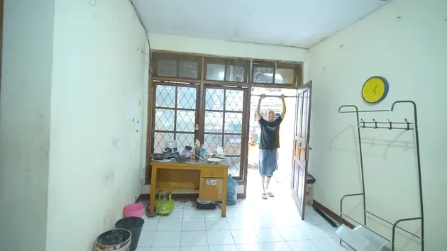  Kosan The Raid Para Komika