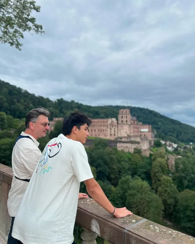 Suami Maudy Koesnaedi Cedera