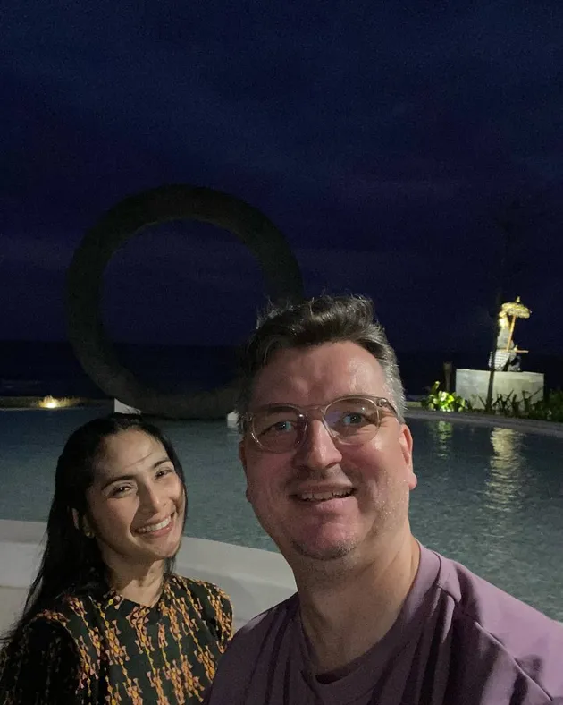 Suami Maudy Koesnaedi Cedera