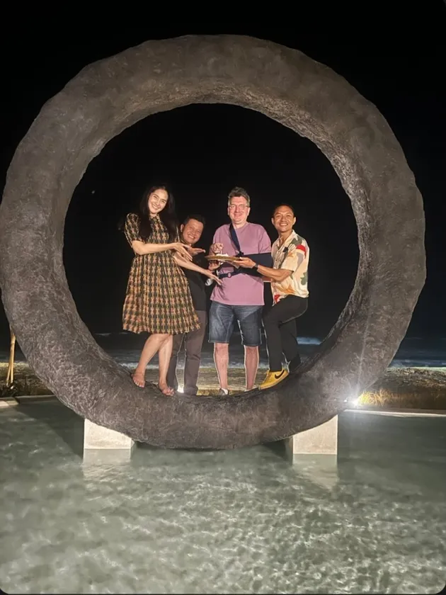 Suami Maudy Koesnaedi Cedera