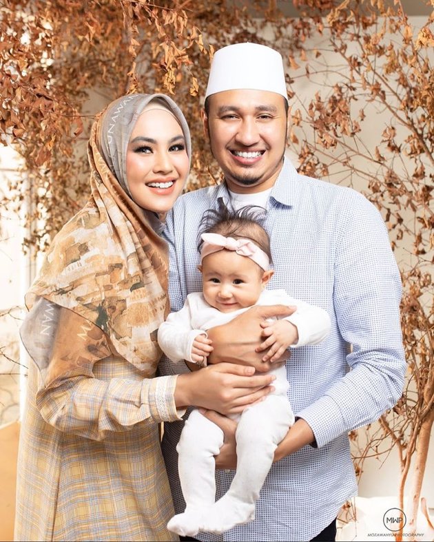 Kartika Putri melahirkan anak pertamanya dengan Habib Usman Bin Yahya pada Jumat, 18 Oktober 2019. Buah cinta itu diberi nama Khalisa Aghnia Bahira.