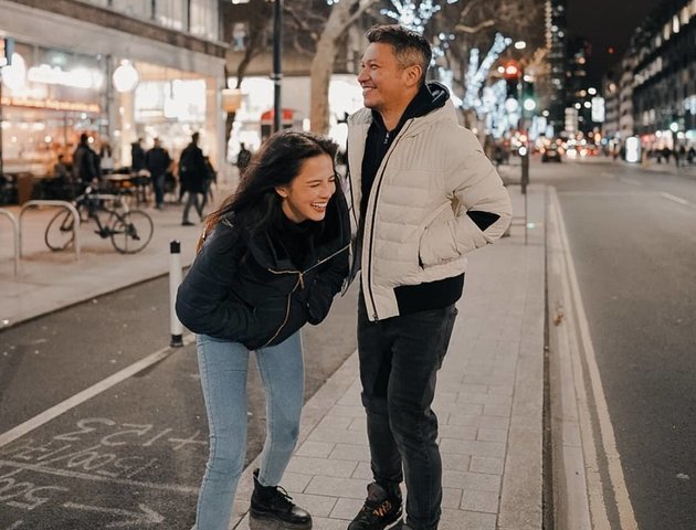 10 Sweet Moments of Gading Marten and Juria Hartmans, Spending More Time Together on Vacation in London