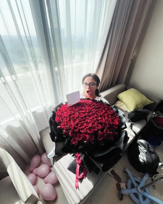 Marion Jola Ulang Tahun ke-24 di Rumah Sakit