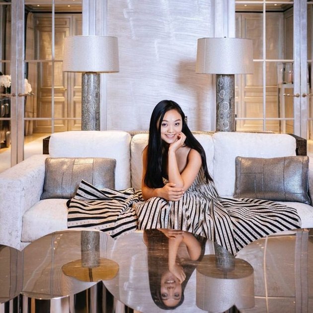 10 Enchanting Portraits of Jane Li, Jet Li's Grown-Up Daughter