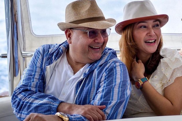 10 Intimate Moments of Maia and Irwan Mussry's Vacation in Maldives, Enjoying Honeymoon Again