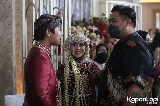 Portrait of Happiness, Lesti and Rizky Billar Hold a Thanksgiving Ceremony for Their Wedding, Bridal Laughter Spreads Happiness