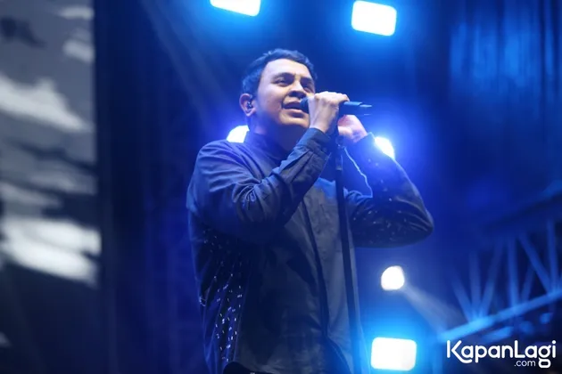 Tulus di KapanLagi Buka Bareng BRI Festival 2024