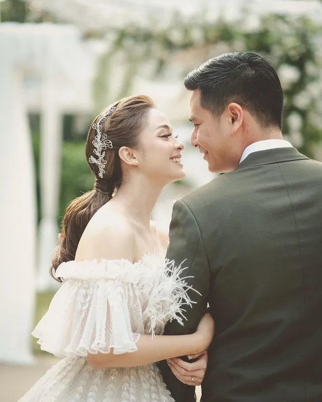 VJ Laissti nikah