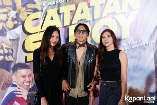 10 Portraits of 'CATATAN SI BOY' Red Carpet, Angga Yunanda Looks Handsome - Syifa Hadju Steals Attention