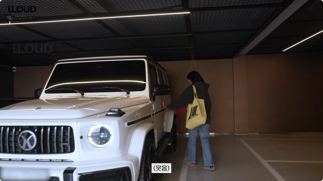 10 Pictures of Lisa BLACKPINK's Luxurious Modern Minimalist House - First Show New Car to Fans