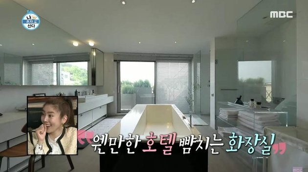 10 Pictures of Yoo Ah In's All-White Luxury House, Complete with a Special Bathroom for Cats