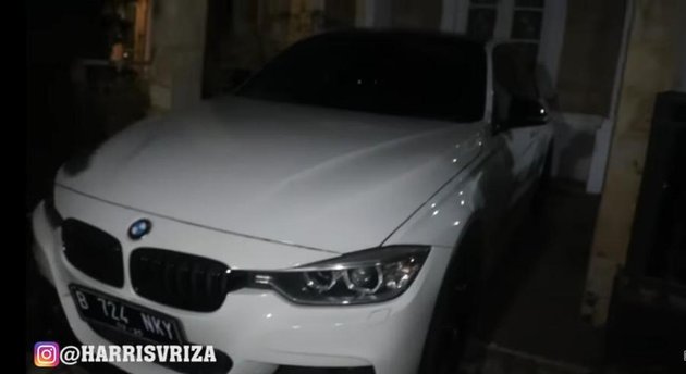 10 Photos of Rizky Billar's House: Includes Dream Luxury Cars - Still Displays Photos with Dinda Hauw