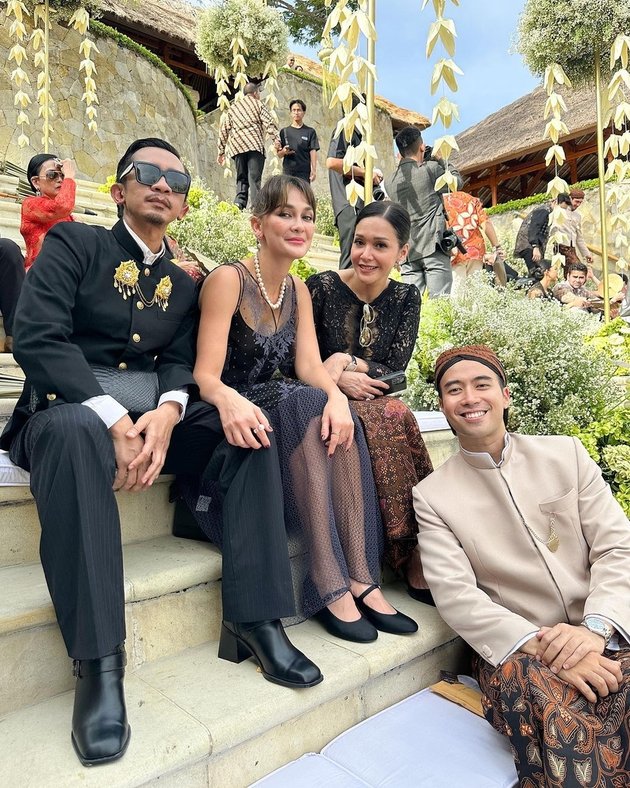 10 Pictures of a Series of Artists Attending BCL and Tiko Aryawardhana's Wedding Ceremony in Bali, Luna Maya to Maia Estianty