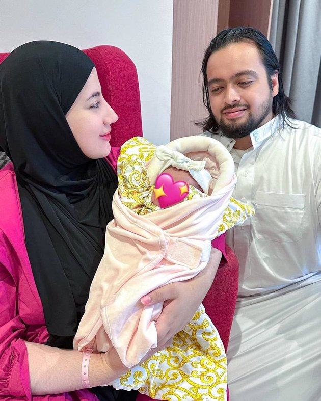 10 Portraits of Syech Zaki Alatas, Tasyi Athasyia's Husband, Highlighted by Netizens, Mentioning Easy Delivery - Asking for More Children at the End of 2024