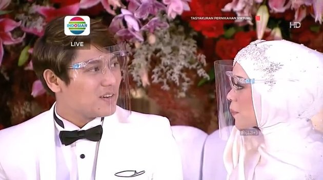 10 Portraits of Lesti and Rizky Billar's Thanksgiving, Arriving in Luxury Cars - Very Romantic Wearing All-White Attire