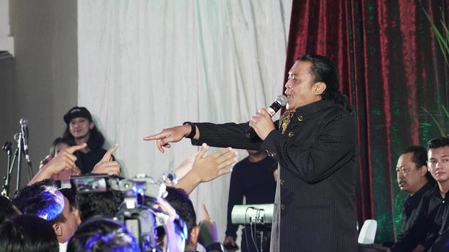 10 Last Photos of Didi Kempot, Urged to Postpone Homecoming to Fight Covid-19