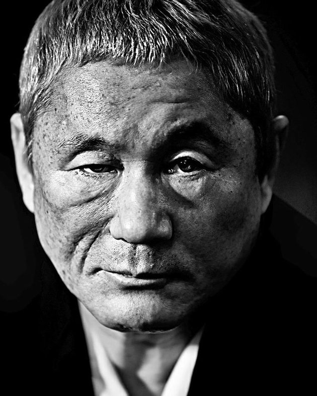 10 Latest Portraits of Takeshi Kitano 'Benteng Takeshi', The Hair Clothing Business Has Turned White All Over