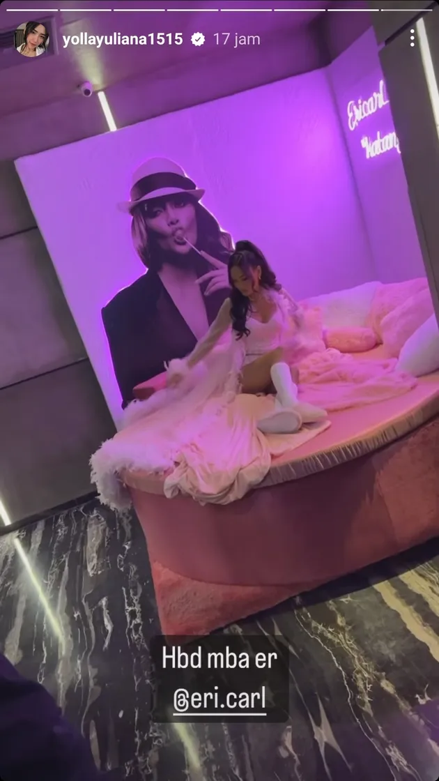 Pesta Ulang Tahun Erika Carlina ke-30