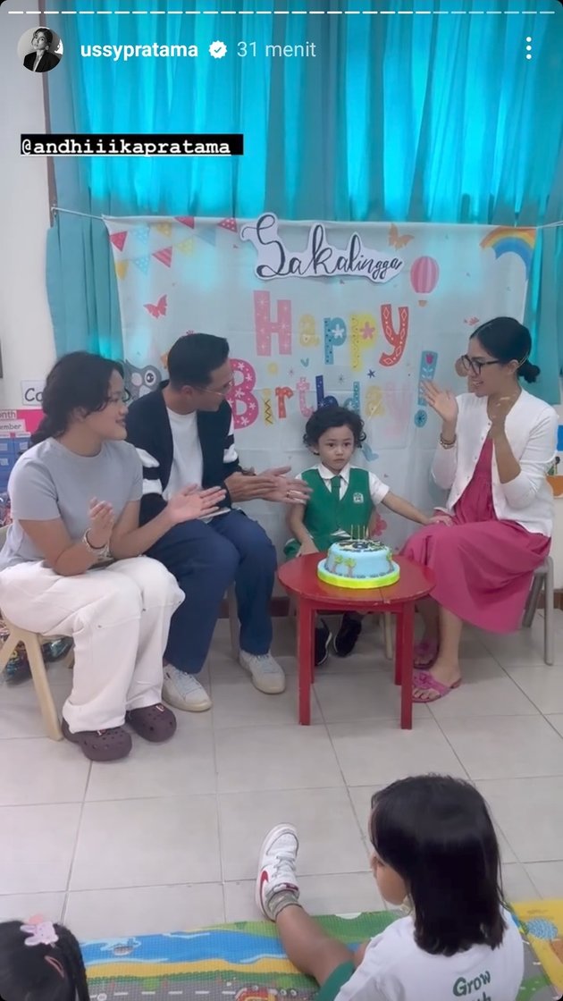 10 Photos of Saka Ussy Sulistiawaty's 3rd Birthday, Celebrated with Classmates - Didn't Want to Go to School Because of Exciting Presents
