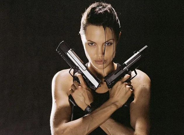 Film LARA CROFT: TOMB RAIDER