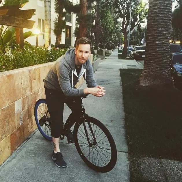 Seleb Hollywood Yang Bekerja Normal