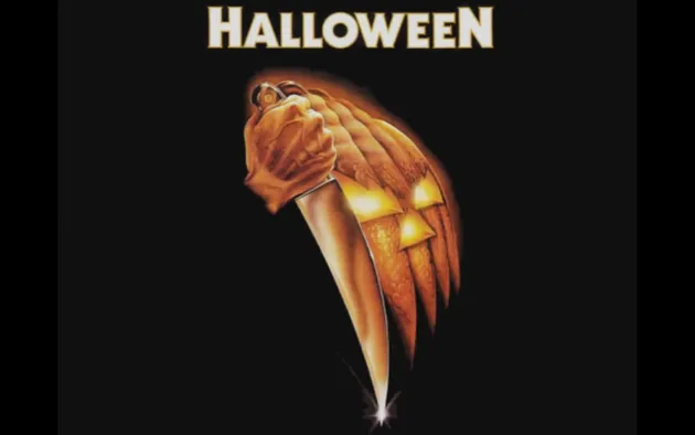 Yang pertama adalah soundtrack dari film HALLOWEEN. Dengan nuansa dingin yang muncul dari setiap dentingan piano dan synth yang dramatis, jangan dengarkan lagu ini sendirian deh KLovers!