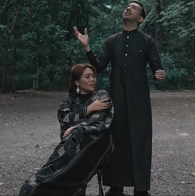 <nil>