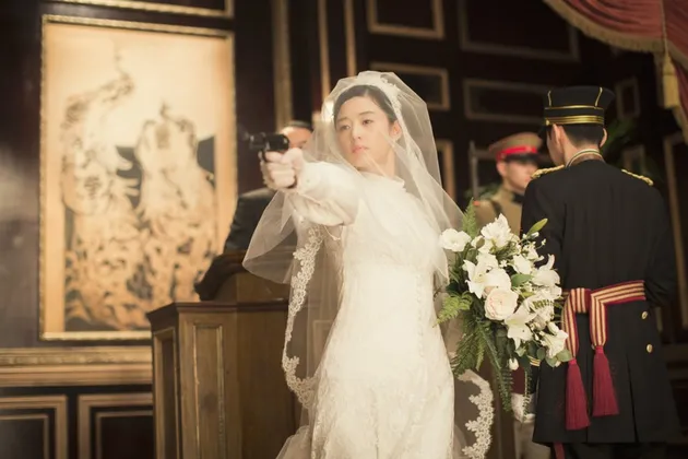 11 Film Korea Laris 2015