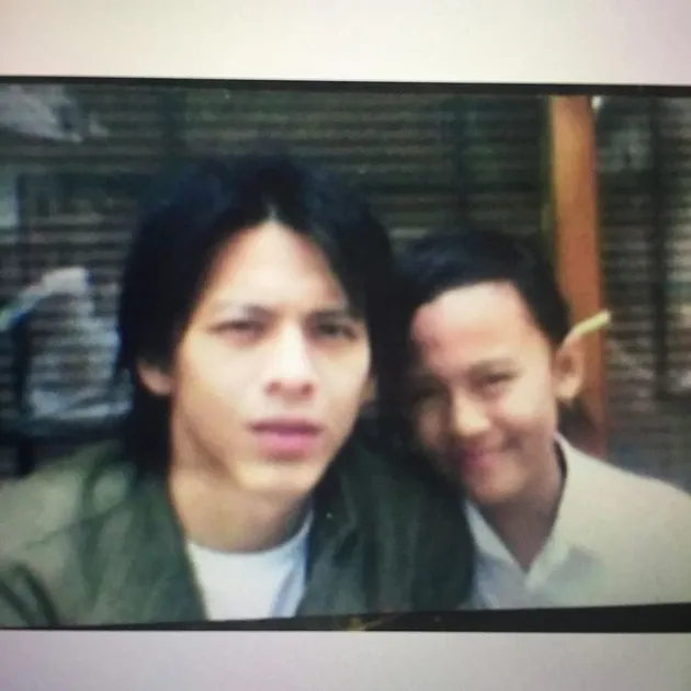 Putri Jamila Halu dengan Ariel Noah