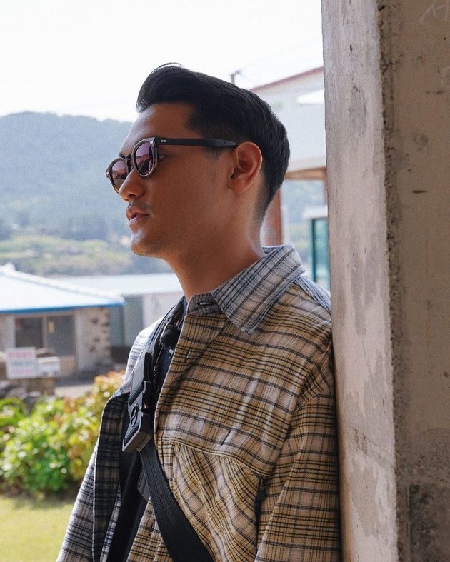 11 Photos of Afgan in South Korea, First Time Meeting B.I Former iKON - Very Oppa-Oppa While Strolling in Seoul and Jeju Island