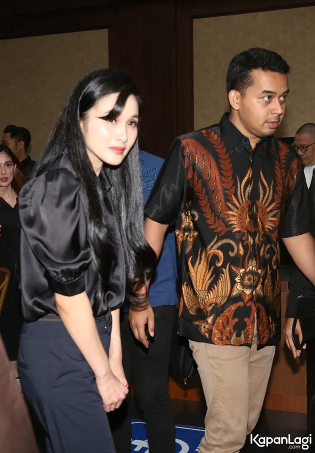 Sandra Dewi