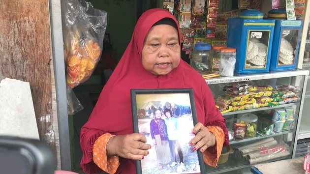 Sariyah Istri Pertama Pak Tarno