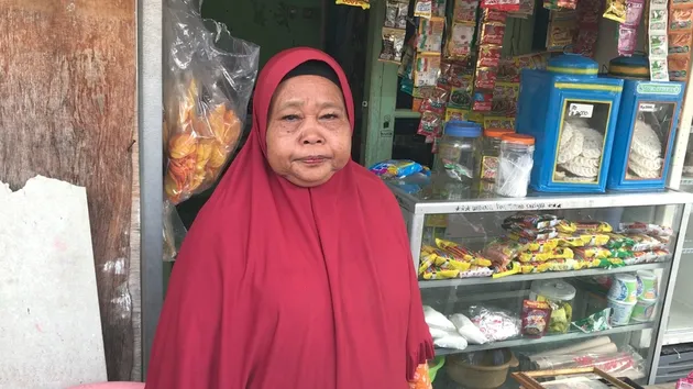 Sariyah Istri Pertama Pak Tarno