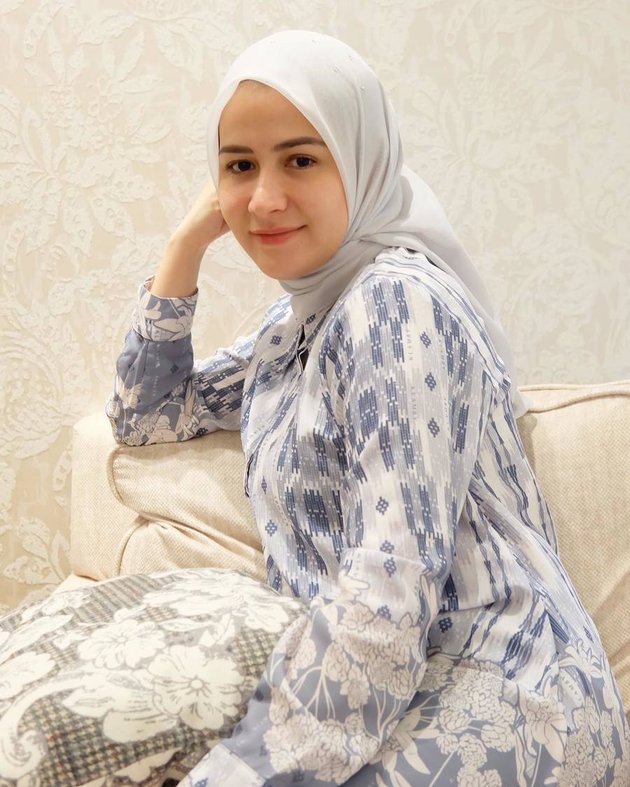 11 Years as a Convert, Here are 7 Latest Photos of FTV Actress Rina Diana who is Even More Beautiful After Deciding to Wear Hijab
