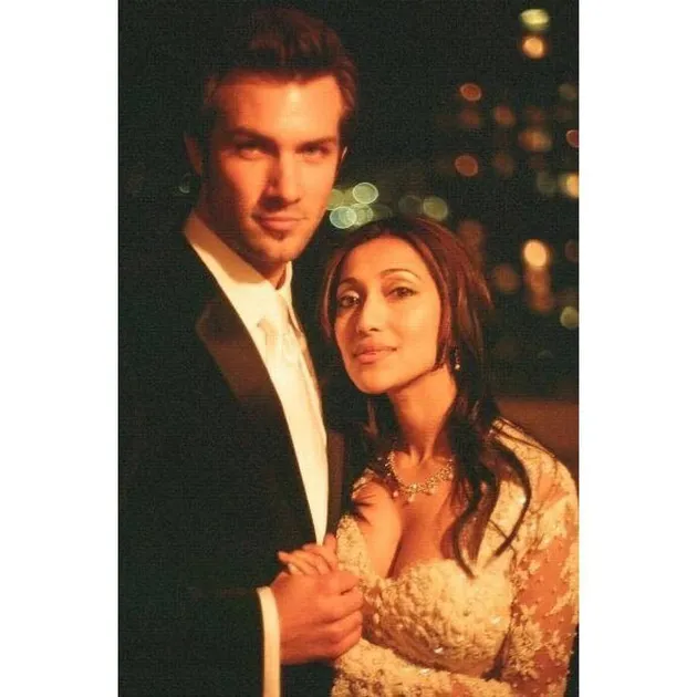 Tia Azhari - Nathan Canning