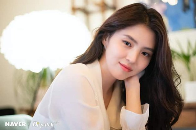 12 Beautiful Photos of Han So Hee from a Photoshoot with Dispatch, Evidence of The Next Song Hye Kyo?