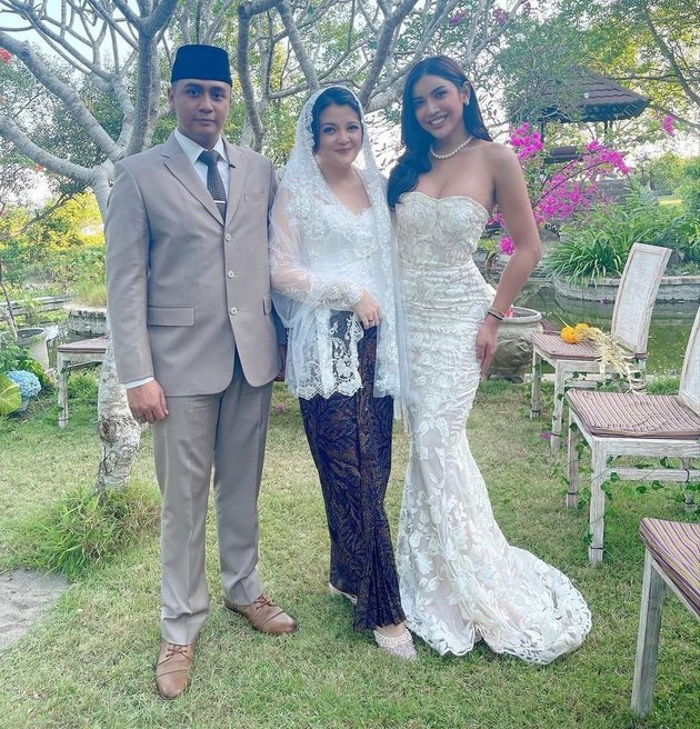 12 Celebrity Styles at Weddings, Nagita Slavina Wears a Dress Worth a Car - Millen Cyrus Competes with the Beauty of the Bride