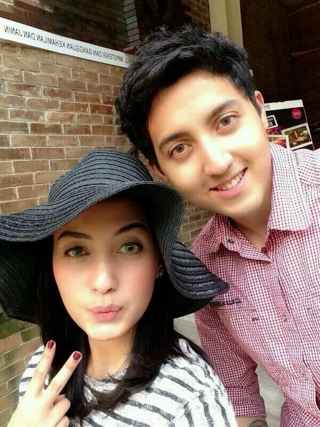 12 Kakak Cantik Selebritis Indonesia, Pesona Lumpuhkan Para Pria