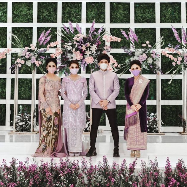 12 Photos of Atta Halilintar and Aurel Hermansyah After Official Engagement, Photos Together Like Wedding Reception