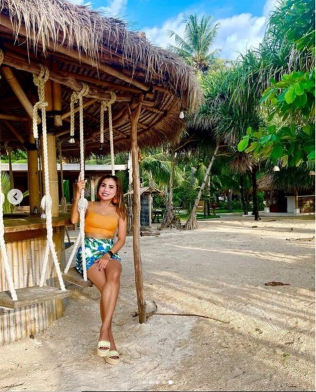 12 Photos of Eva Belisima, Kiwil's Ex, who is Getting More Beautiful and Cute, Called Like Barbie - Romantic Vacation with her Foreign Husband in Lombok